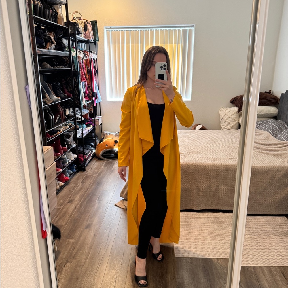 Elegant Yellow Duster Coat